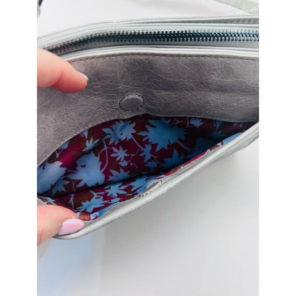 Hobo The Original Angie Crossbody, NWT - Picture 2 of 6